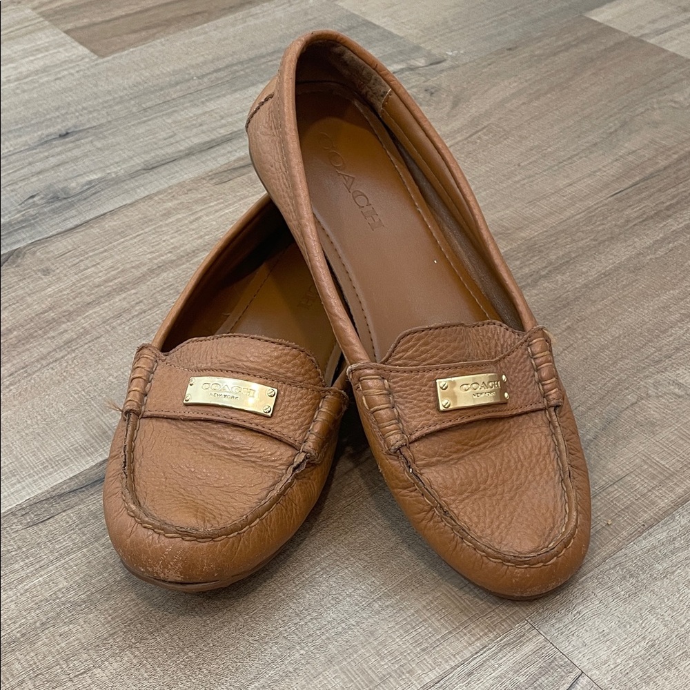 Coach Fredrica Women's Tan Leather Loafers